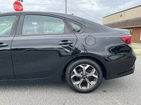2020 Kia Forte - Image 4