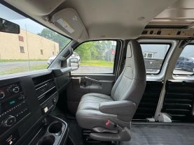 2017 CHEVROLET EXPRESS 2500 CARGO CARGO V8, FLEX FUEL, 4.8 LITER VAN 3D