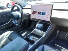 -2019 Tesla Model 3 - Image 24