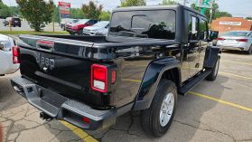 2023 Jeep Gladiator - Image 6