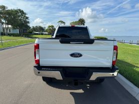 2019 FORD F350 SUPER DUTY CREW CAB PICKUP V8, TURBO DIESEL, 6.7 LITER LARIAT PICKUP 4D 8 FT