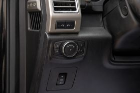 2015 Ford F150 Supercrew Cab - Image 40