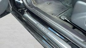 2015 Volvo V60 - Image 13