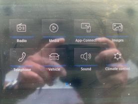 2020 VOLKSWAGEN TIGUAN SUV 4-CYL, TURBO, 2.0 LITER SE 4MOTION SPORT UTILITY 4D - Gesner Auto Inc in Taunton, MA, 41.88613, -71.14527