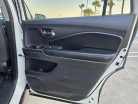 2017 Honda Pilot - Image 14