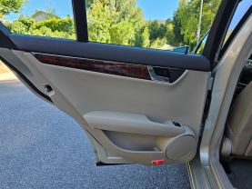 2010 MERCEDES-BENZ C-CLASS C 300 4MATIC LUXURY SEDAN 4D