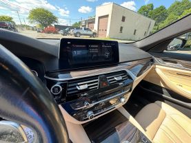 2017 BMW 5 SERIES SEDAN 4-CYL, TURBO, 2.0 LITER 530I XDRIVE SEDAN 4D
