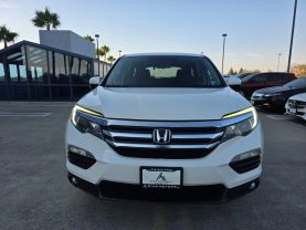 2017 Honda Pilot - Image 2