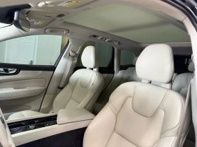 2018 VOLVO XC60
