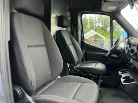 2019 Mercedes-benz Sprinter 2500 Cargo - Image 17