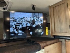 Used 2018 COACHMEN FREELANDER CLASS C - 31BH - LA Auto Star located in Virginia Beach, VA