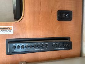 2011 FLEETWOOD TIOGA - - 31M