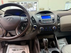 2015 HYUNDAI TUCSON