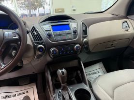 2015 HYUNDAI TUCSON