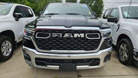 2025 Ram 1500 Crew Cab - Image 2