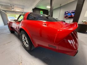 1979 CHEVY CORVETTE - 350 -