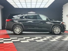 2019 CHEVROLET TRAVERSE SUV V6, 3.6 LITER LS SPORT UTILITY 4D