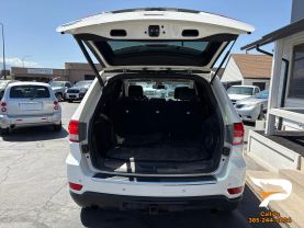2011 JEEP GRAND CHEROKEE SUV V8, 5.7 LITER OVERLAND SPORT UTILITY 4D