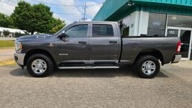 2019 Ram 3500 Crew Cab - Image 4