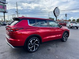 2023 MITSUBISHI OUTLANDER SUV 4-CYL, 2.5 LITER SE SPORT UTILITY 4D