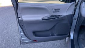 2016 TOYOTA SIENNA LE MINIVAN 4D