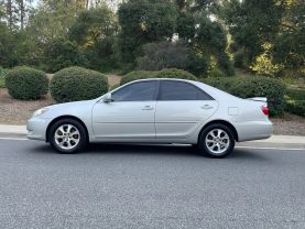 2005 TOYOTA CAMRY XLE SEDAN 4D