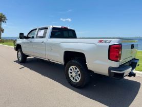 2019 CHEVROLET SILVERADO 3500 HD CREW CAB PICKUP V8, TURBO DIESEL, 6.6 LITER LTZ PICKUP 4D 8 FT