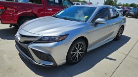 2023 Toyota Camry - Image 1