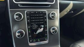 2015 Volvo V60 - Image 37