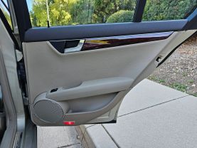 2010 MERCEDES-BENZ C-CLASS C 300 4MATIC LUXURY SEDAN 4D