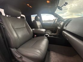 2010 TOYOTA TUNDRA DOUBLE CAB PICKUP V8, FLEX FUEL, 5.7 LITER PICKUP 4D 6 1/2 FT