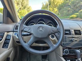 2010 MERCEDES-BENZ C-CLASS C 300 4MATIC LUXURY SEDAN 4D