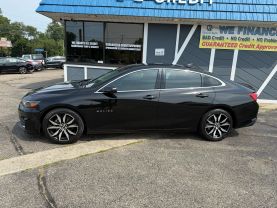 2018 Chevrolet Malibu - Image 2