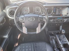 2016 TOYOTA TACOMA DOUBLE CAB PICKUP