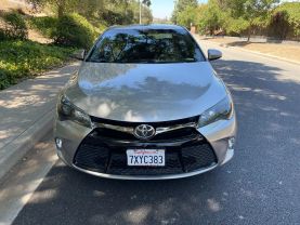 2017 TOYOTA CAMRY SE SEDAN 4D