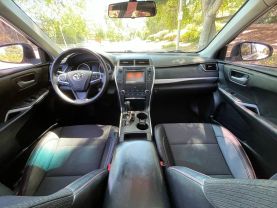 2017 TOYOTA CAMRY SE SEDAN 4D