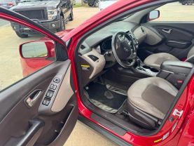 2011 HYUNDAI TUCSON SUV 4-CYL, 2.4 LITER GLS SPORT UTILITY 4D