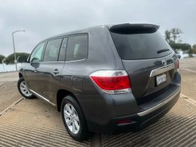 2013 TOYOTA HIGHLANDER SUV 4-CYL, 2.7 LITER SPORT UTILITY 4D