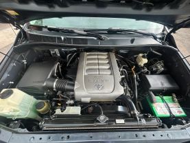 2010 TOYOTA TUNDRA DOUBLE CAB PICKUP V8, FLEX FUEL, 5.7 LITER PICKUP 4D 6 1/2 FT