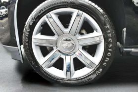 2017 CADILLAC ESCALADE ESV SUV V8, 6.2 LITER PREMIUM LUXURY SPORT UTILITY 4D