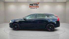 2015 Volvo V60 - Image 8