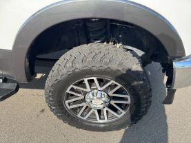 2019 FORD F350 SUPER DUTY CREW CAB PICKUP V8, TURBO DIESEL, 6.7 LITER LARIAT PICKUP 4D 8 FT