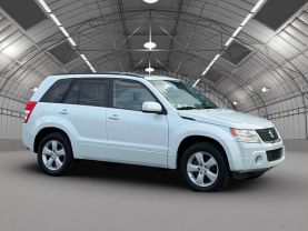 2010 SUZUKI GRAND VITARA SUV 4-CYL, 2.4 LITER LIMITED SPORT UTILITY 4D