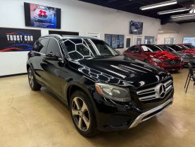 2017 MERCEDES-BENZ GLC