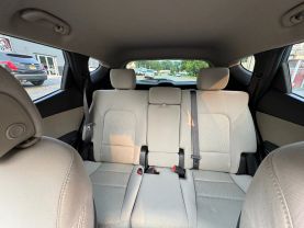 2018 HYUNDAI SANTA FE SPORT SUV 4-CYL, GDI, 2.4 LITER SPORT UTILITY 4D