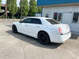 2014 CHRYSLER 300 SEDAN V6, 3.6 LITER 300C SEDAN 4D