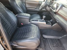 2016 TOYOTA TACOMA DOUBLE CAB PICKUP