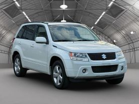 2010 SUZUKI GRAND VITARA SUV 4-CYL, 2.4 LITER LIMITED SPORT UTILITY 4D