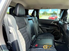 2022 Mitsubishi Outlander - Image 13