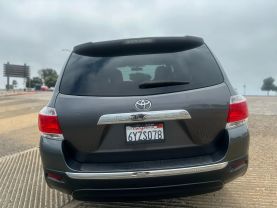 2013 TOYOTA HIGHLANDER SUV 4-CYL, 2.7 LITER SPORT UTILITY 4D